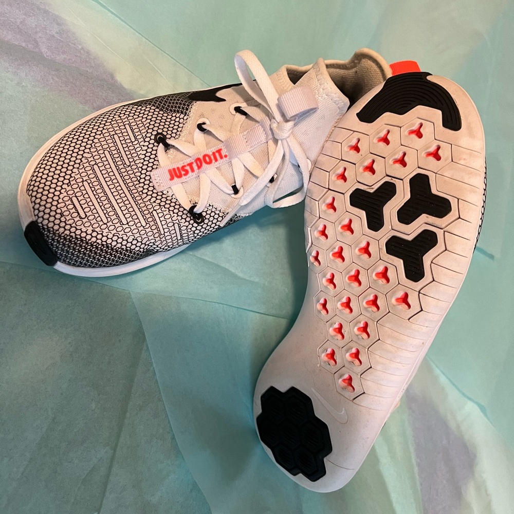 Nike free run white orange and black